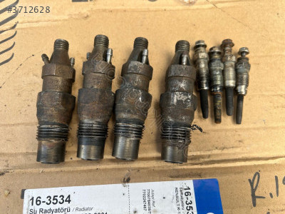 BOSCH KCA30S44 RENAULT VOLVO VOLKSWAGEN 1.9 ENJEKTÖR TAKIM