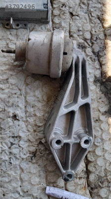 OPEL VECTRA B 2.0 MOTOR KULAĞI.OTO ERKAN ÜNYE