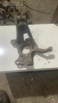 5Q02560 AUDİ A3 SAĞ TAŞIYICI