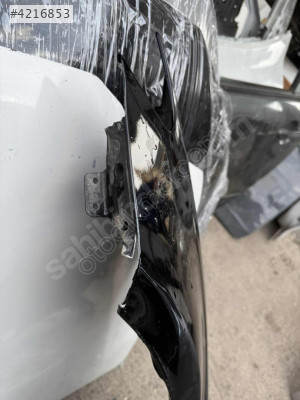 Mercedes W213 sol çamurluk