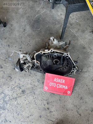 Corsa b 1.4 manuel şanzıman