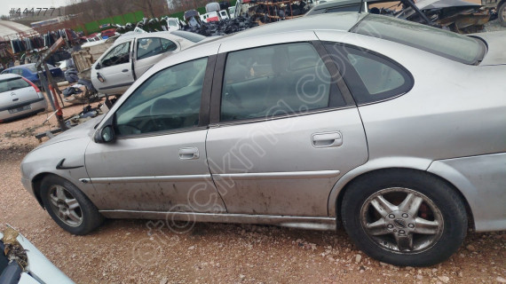 Vectra b sol arka  kapı