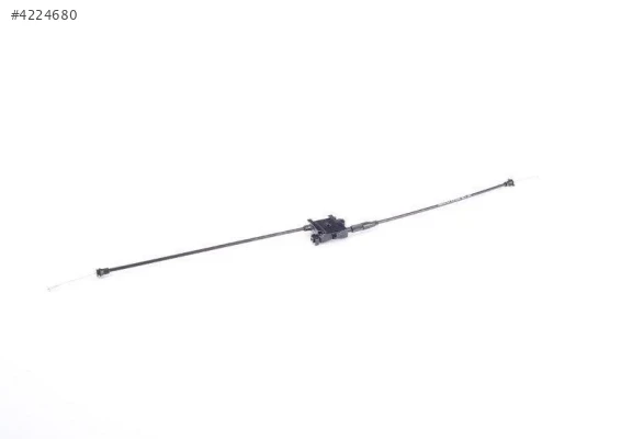 8V0823531A ORJİNAL KAPUT AÇMA TELİ AUDI A3 RS3