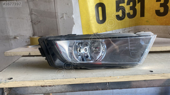 2013-2018 Skoda Octavia Sağ Sis Farı - Oto Çıkma Parçaları