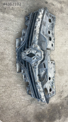 Clio 4-IV Ön Panjur (2016-2020) 622562901R