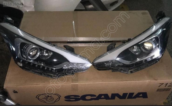 Hyundai i20 İçin Çıkma Ledli Sağ-Sol Far Seti