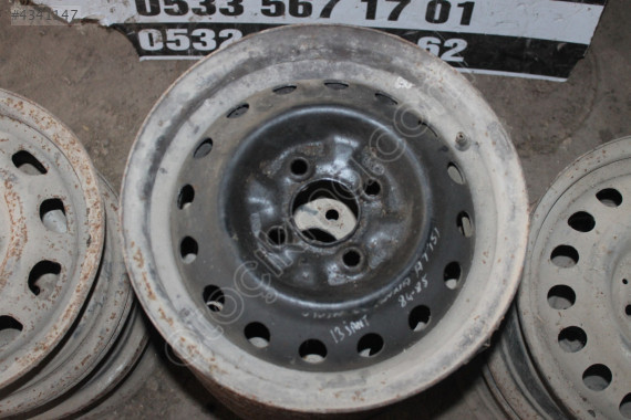 TOYOTA CORONA AT151 1984-1985 13 JANT 4 BİJON JANT