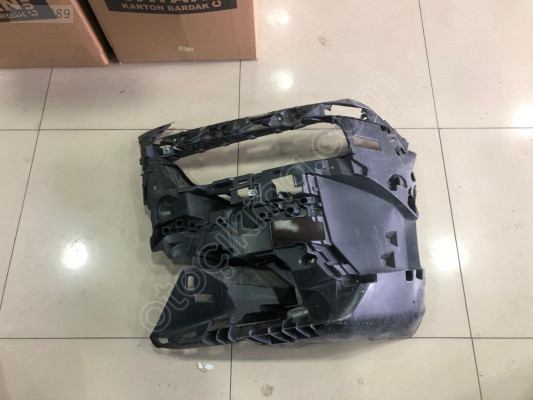 BMW 7 SERİSİ G70 M SOL ÖN TAMPON BRAKETİ 51115A67221