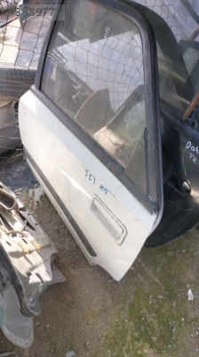 Mazda 3.23 hatchback kapıları