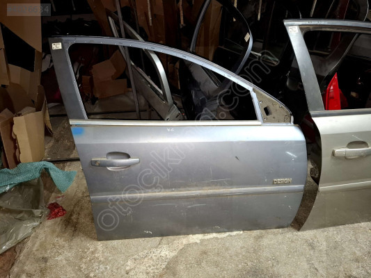 ÖZMEN OPEL VECTRA C ÇIKMA SAĞ ÖN KAPI