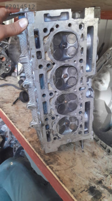 Renault clio1.2 symbol silindir kapağı