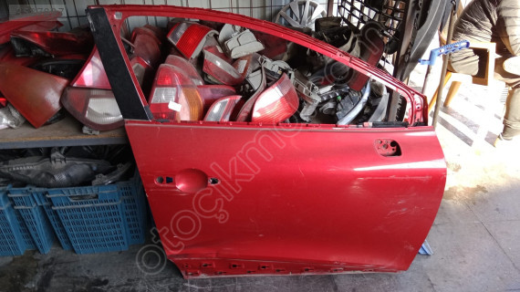 Orijinal Renault Clio4 Sağ Ön Kapı - Çıkma Parça