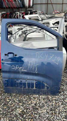 OPEL COMBO E  SAĞ ÖN KAPI ÇIKMA SÖKME YEDEK PARÇA