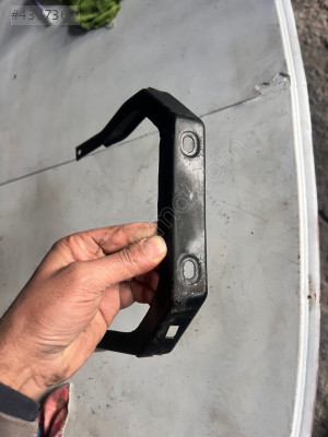 OPEL VECTRA ORTA KONSOL SABİTLEME DEMİRİ ÇIKMA ORJİNAL