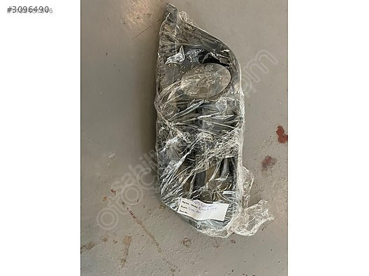 RENAULT FLUENCE 2013-2016 SAĞ SİS KAPAĞI OEM:261A23884R