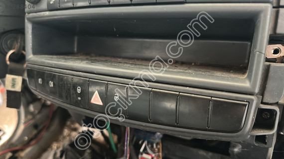 SMART FORFOUR DÖRTLÜ ÇAKAR VE KAPI KİTLEME DÜĞMESİ MG OTO