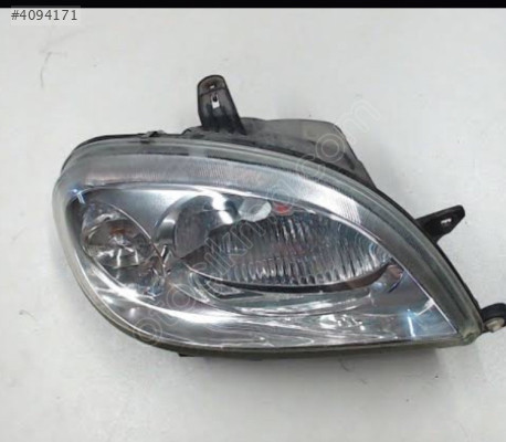 Citroen Saxo far lambası sağ 6205W3