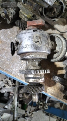 BMW E9 E12 6 silindirli motor distribütörü 630 635 CSI