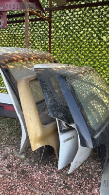 Corsa c bagaj kapağı