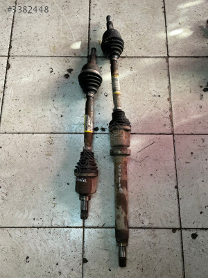 COURİER SAĞ SOL AKS (ORJİNAL PARÇA)