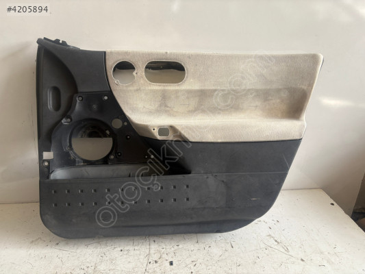 RENAULT MEGANE 2 SAĞ ÖN KAPI DÖŞEMESİ