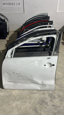 VOLKSWAGEN POLO 09-17  SOL ÖN KAPI