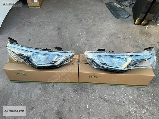 HYUNDAİ İ20 SAĞ VE SOL TAKIM FAR SIFIR