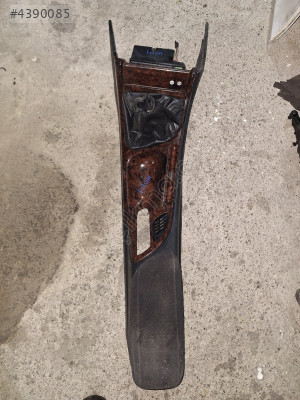 FORD MONDEO 1 1993-2001 ARASI ORTA KONSOL VE KOL DAYAMA ÇIKMA