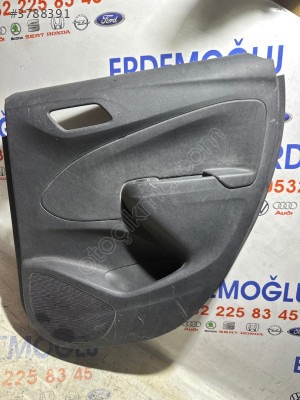 1736194X-2020/2024 Opel Crossland Sağ Arka Kapı Döşemesi Orjinal