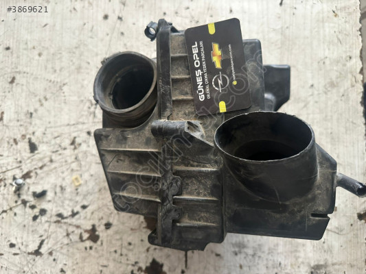 OPEL ZAFİRA B HAVA FİLTRE KUTUSU ÇIKMA ORJİNAL GM 55557127