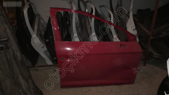 SEAT LEON SAĞ ÖN KAPI
