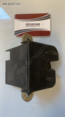 5K0827505A Volkswagen Golf 6 arka bagaj kilidi