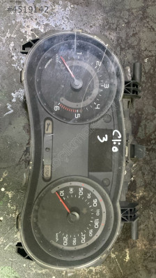 RENAULT CLIO 3 KM SAATI