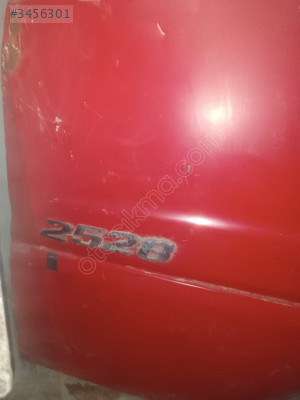 Mercedes 2528 sol ön kapı