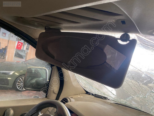 RENAULT KANGOO GÜNEŞLİK