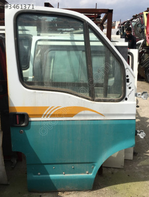 Renault Master ll 1998-2010 Çıkma Sağ Ön Kapı