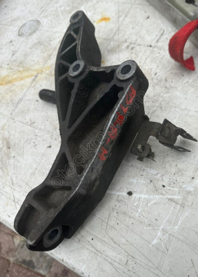 OPEL ASTRA H MOTOR KULAK