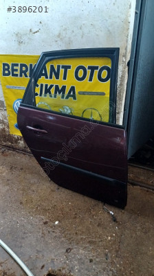 Renault scenic2 sağ arka kapı dolu hatasız