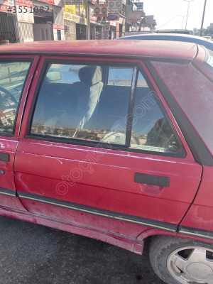 RENAULT R11 FLAŞH SOL ARKA KAPI HATASIZ