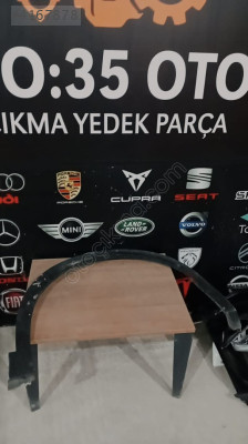 9825736680 PEUGEOT 2008 SAĞ ÖN ÇAMURLUK DODİĞİ