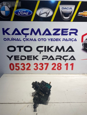 MERCEDES C200-W205 DİREKSİYON POMPASI