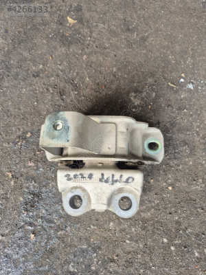 FIAT DOBLO ÇIKMA  MOTOR KULAĞI