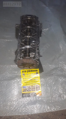 VOLKSWAGEN GOLF 5 1.6 BSE MOTOR DOLU SİLİNDİR KAPAĞI