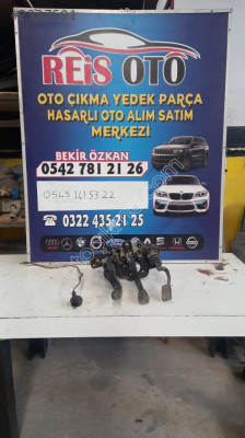 2014 linea fren pedalı
