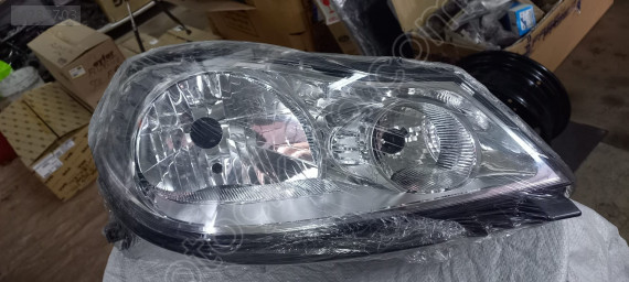 Renault Symbol Thalia sağ far OEM 7701070631 sıfır yan sanayi