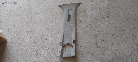 Megane III - 3 Fluence orta direk sağ bakalit OEM 769134684R