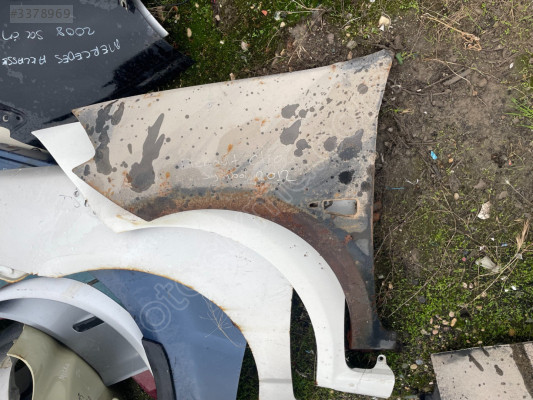 RENAULT CLİO SOL ÖN ÇAMURLUK