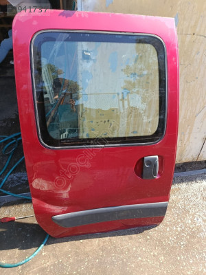 Orjinal Renault Kangoo Sağ Sürgülü Kapı Çıkma Parçası