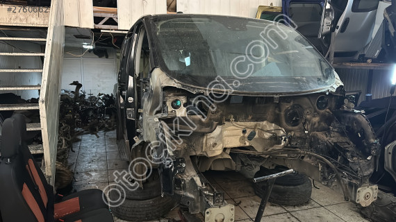 FORD TRANSİT CUSTOM ÖN ŞASİ ÜÇEL OTO ÇIKMA YEDEK PARÇA