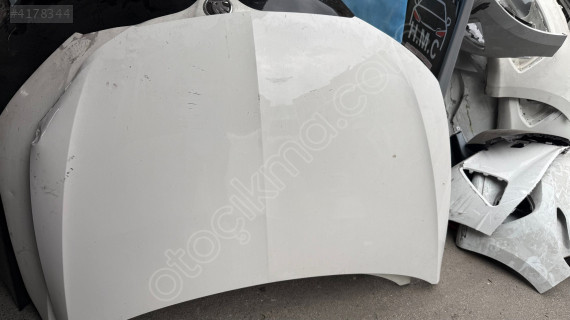 2013-2016 SEAT LEON KAPUT ORJİNAL ÇIKMA